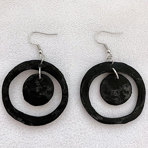 Polka Dot Hollow-Out Round Polymer Clay Dangle Drop Earrings - Picture 3 of 6